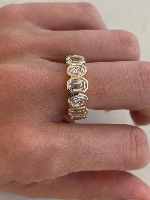 14K Bezel Set Alternating Oval & Emerald Cut Lab Diamond Ring – 3.00 CTW