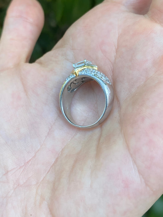 Platinum 18k diamond ring size 6.25