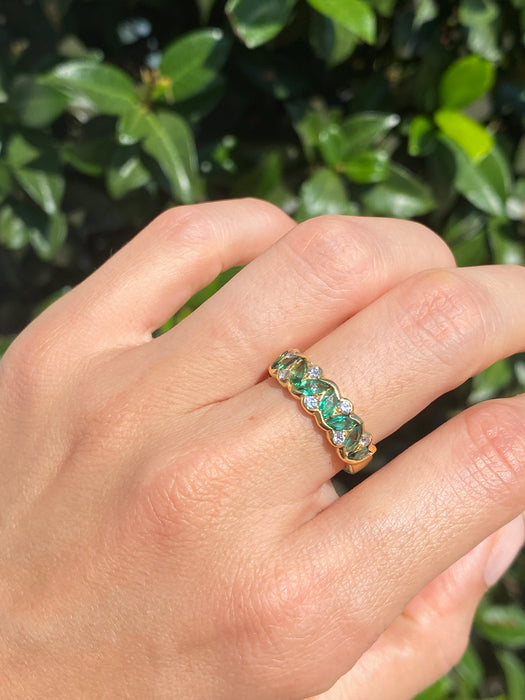 18k emerald and diamond ring size 6.75