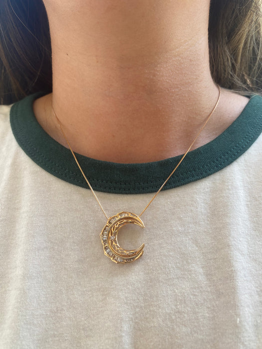 Vintage 18K Rose Gold Crescent Moon Necklace
