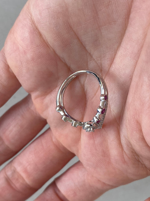 Vintage 18K White Gold Ruby & Diamond Chevron Ring