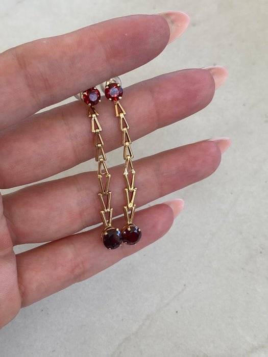 Vintage 14K Gold Garnet Dangle V-Link Earrings