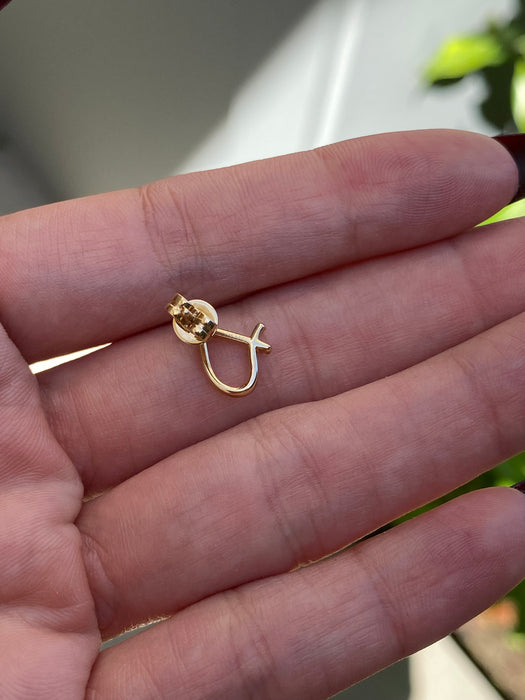 14k single earring diamond letter initial stud