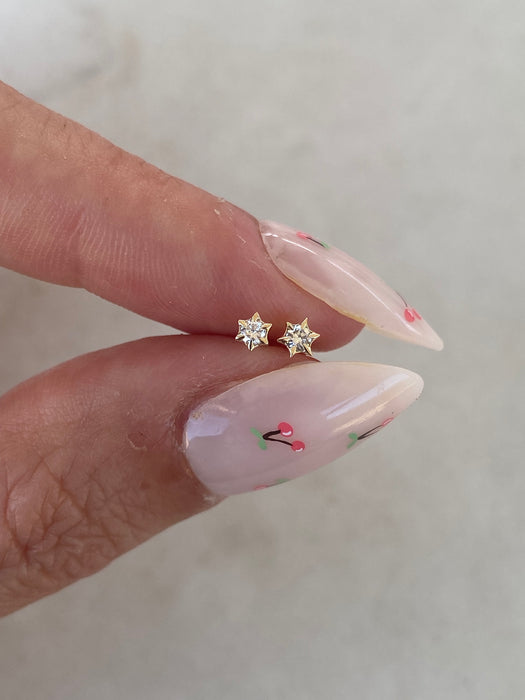 14K Lab Diamond Star Single Flat Back Stud Earring