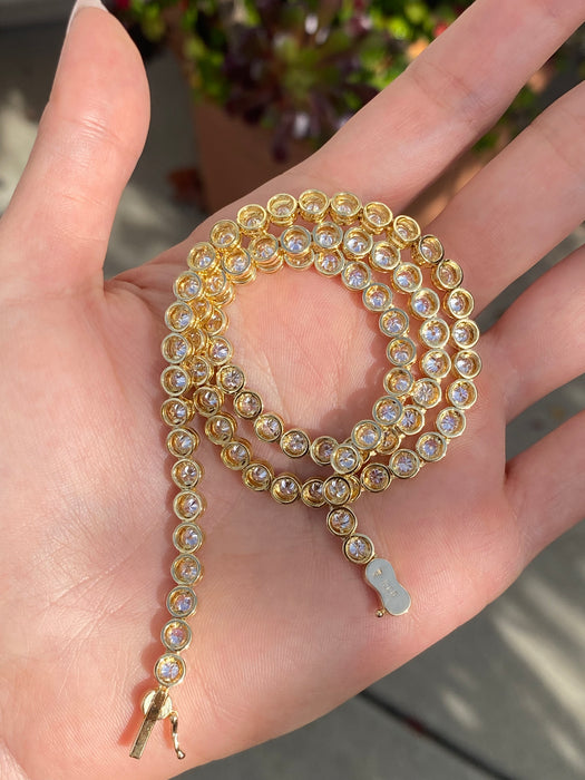 18k bezel set 10.06 tcw diamond tennis necklace