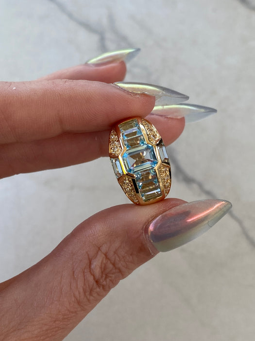 Vintage 18K Gold Blue Topaz & Diamond Geometric Ring – 2.84 TCW Blue Topaz