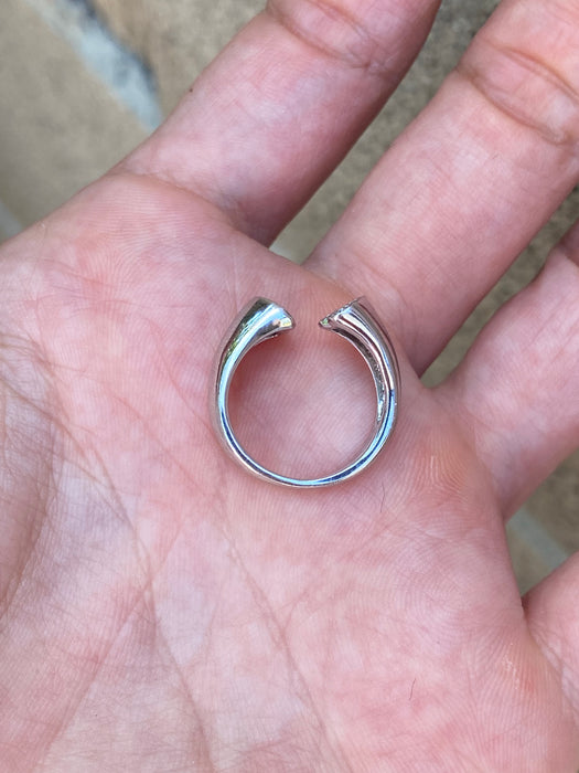 Vintage 18K White Gold Diamond Heart Open Pinky Ring