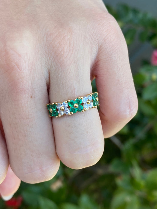 18k emerald diamond flower ring size 5