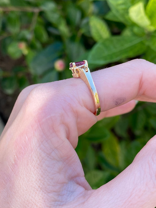 14k pear cut ruby and diamond ring size 5.75