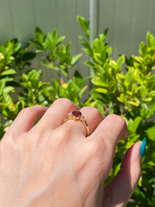 10k garnet diamond ring size 7