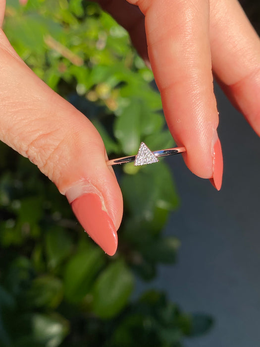 14k white gold diamond triangle ring size 6.5