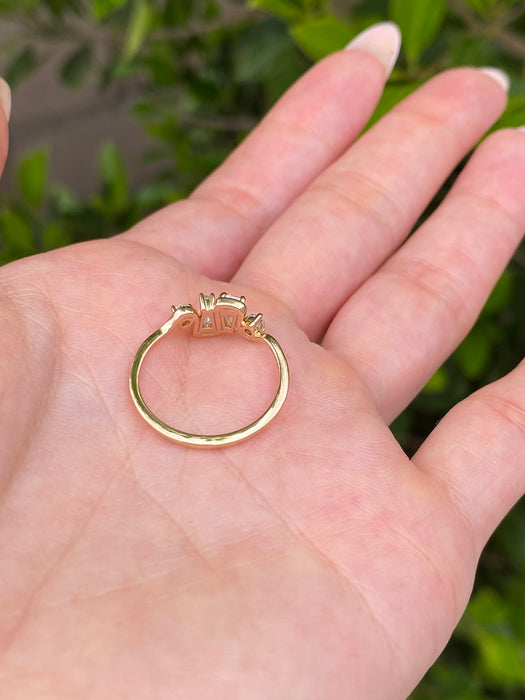 14K Squiggle Baguette Lab Diamond Ring