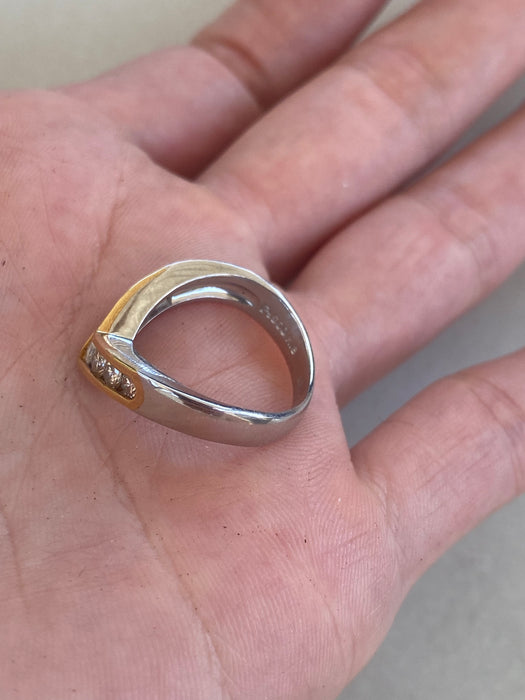 Vintage Platinum 900 & 18K Yellow Gold Chevron Diamond Ring