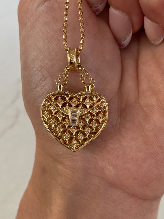Vintage 18K Gold Natural Diamond Purse Articulating Charm