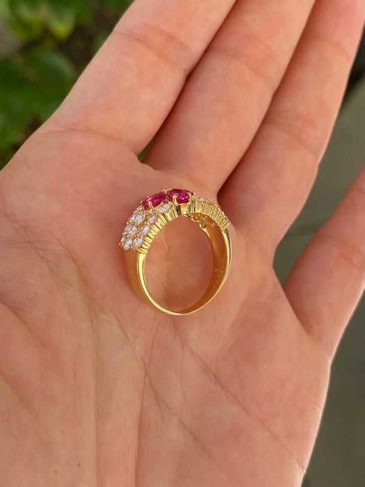 18k ruby and diamond flower ring size 6.5