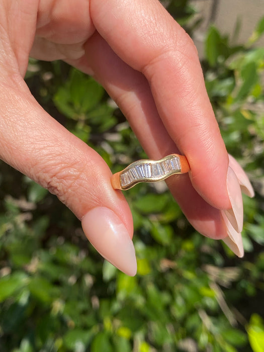 Vintage 18K Gold Baguette Diamond Wave Ring – 0.70 TCW Natural Diamonds – Size 7.75