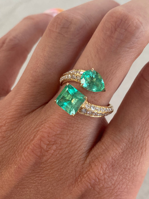 Vintage 3.77 TCW 18K Emerald & Diamond Bypass Ring