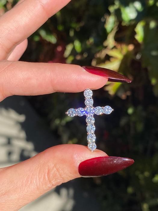 Platinum 900 2.02 tcw diamond cross pendant charm