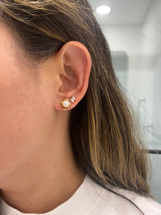 Vintage 14K Pearl Stud Earrings