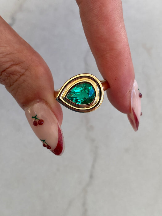 14K Gold Double Bezel Lab-Grown Emerald East-West Ring