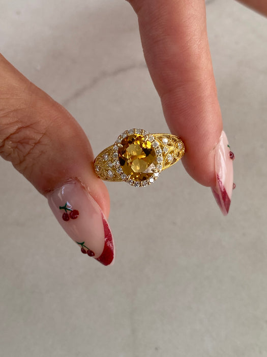 Vintage 18K Golden Beryl & Diamond Halo Ring