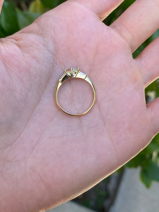 18k double emerald cut baguette diamond ring size 5.25