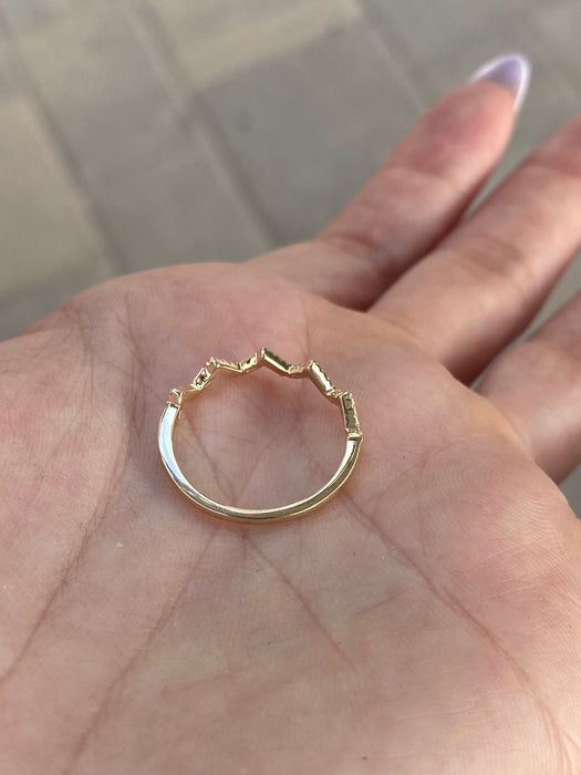 14K Gold Natural Baguette Diamond Zigzag Ring