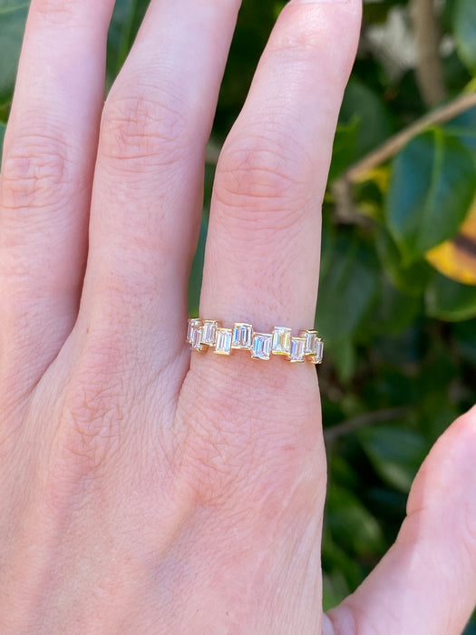 14k emerald cut half eternity diamond ring size 6.5