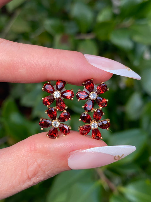 Vintage 18k Gold Flower Earrings with Garnet & Diamond