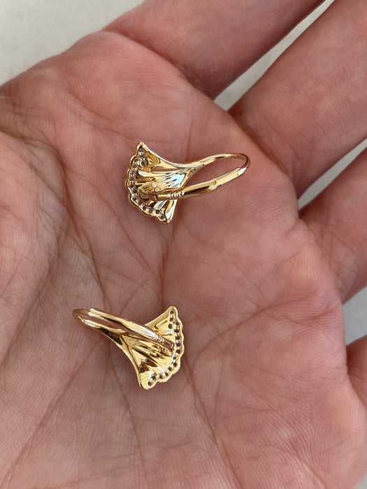 14K Gold Natural Diamond Feather Fluted Leverback Huggie Earrings