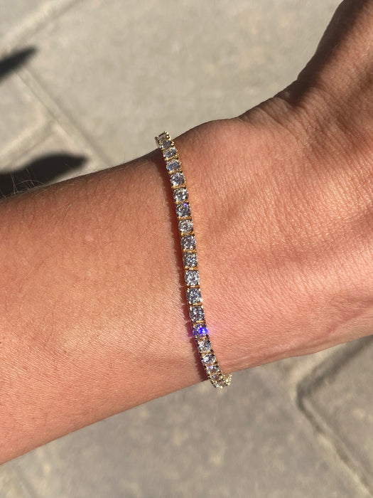 18K Gold 4 Carat Natural Diamond Tennis Bracelet