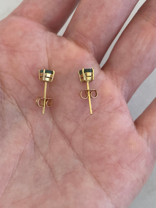 Vintage 14K Gold Emerald Stud Earrings | 4.3 mm Natural Emeralds
