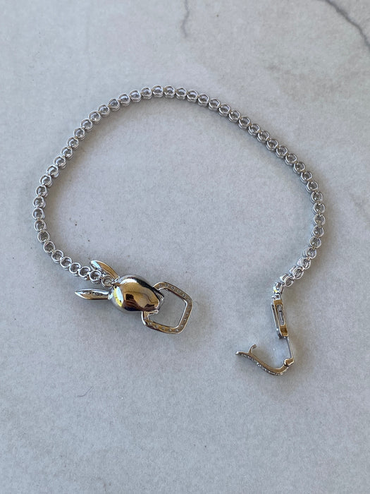 Vintage 18K White Gold Natural Diamond Rabbit Buckle Bracelet – 1.50 TCW