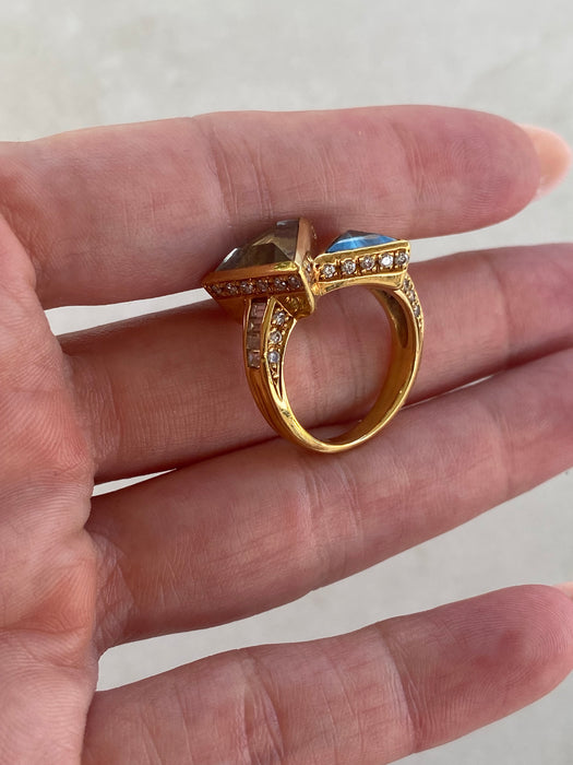 Vintage 18K Gold Trillion Topaz Aquamarine Diamond Ring