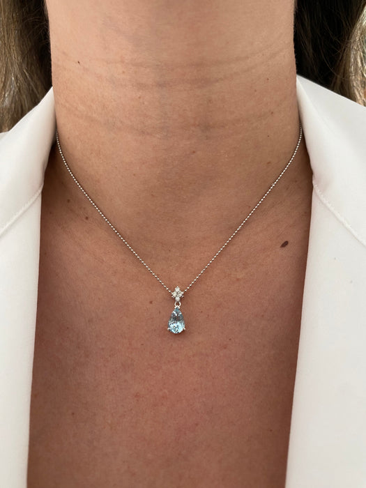 Platinum 900 aquamarine diamond pendant with 18k white gold bead chain