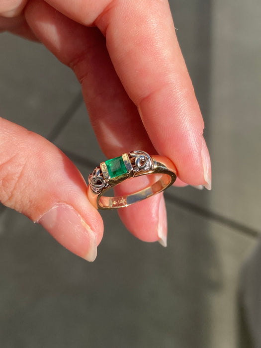 14k two tone emerald ring size 6.5