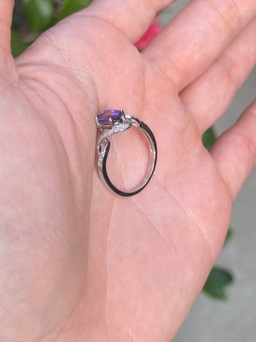 14k white gold amethyst diamond ring size 6.5