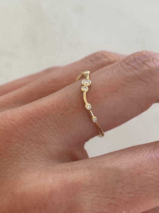 14K Gold Curved Lab Diamond Station Band Ring