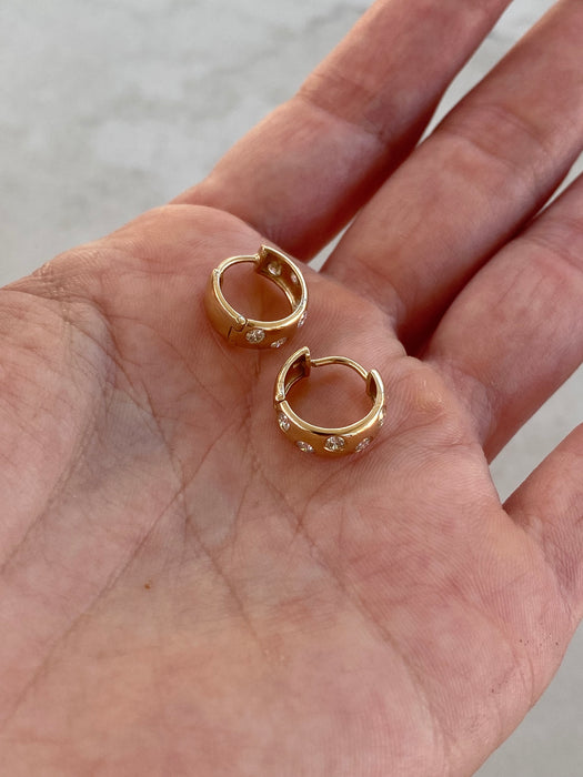14K 0.5 TCW Flush-Set Natural Diamond Huggie Earrings