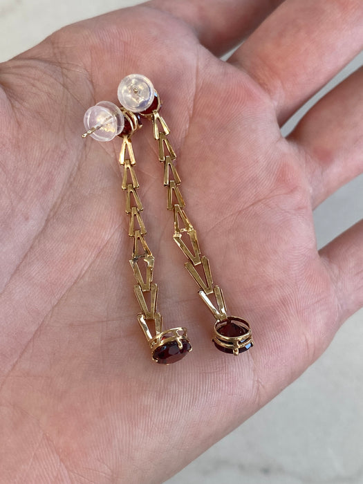 Vintage 14K Gold Garnet Dangle V-Link Earrings
