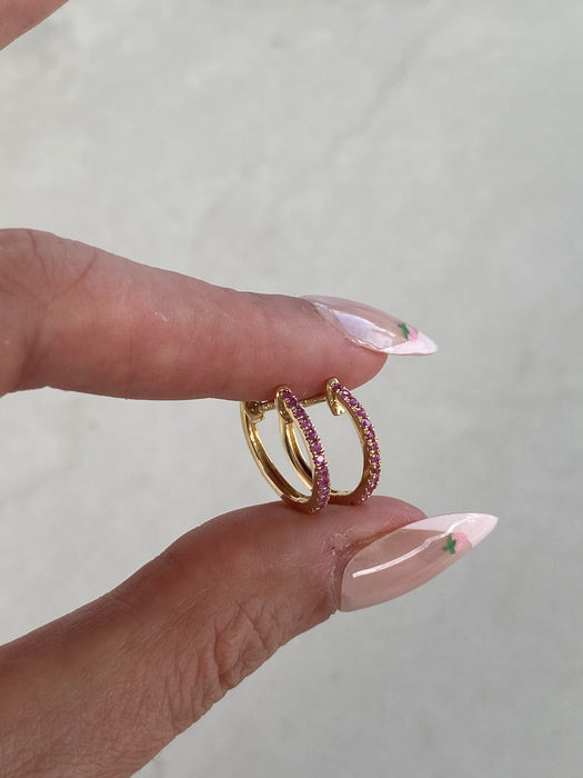 14K Gold Pink Sapphire Huggie Earrings – Natural Pink Sapphire