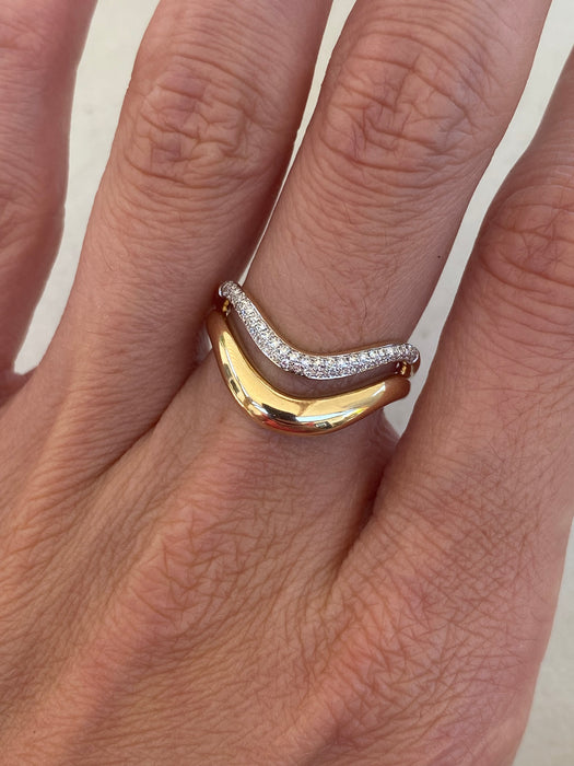 14K Gold Wavy Double Diamond Ring