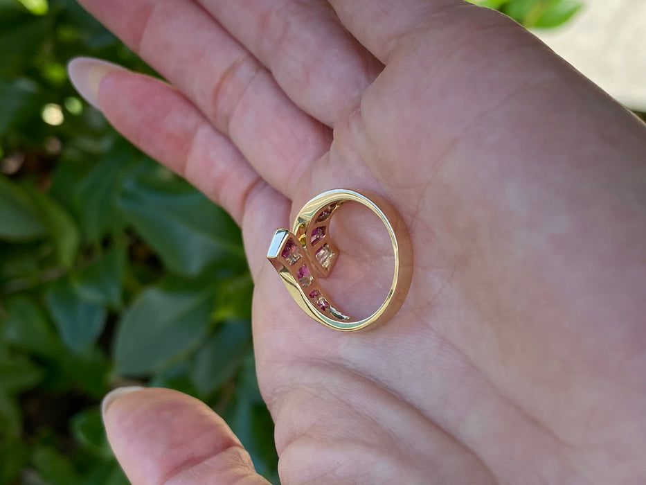 Vintage 18K Gold Baguette Ruby Diamond Ring Size 6