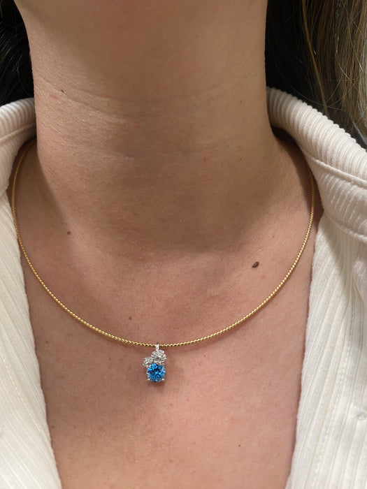 14k white gold blue topaz flower pendant