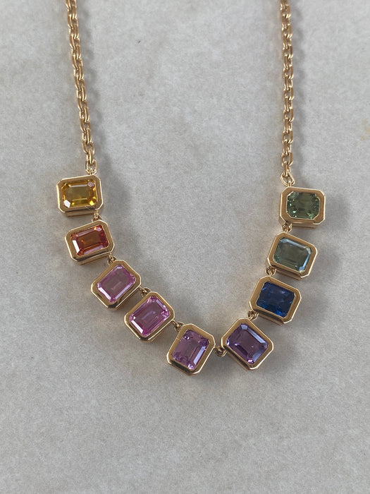 14K 4.6 Carat Rainbow Sapphire Necklace