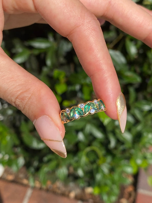 18k emerald and diamond ring size 6.75