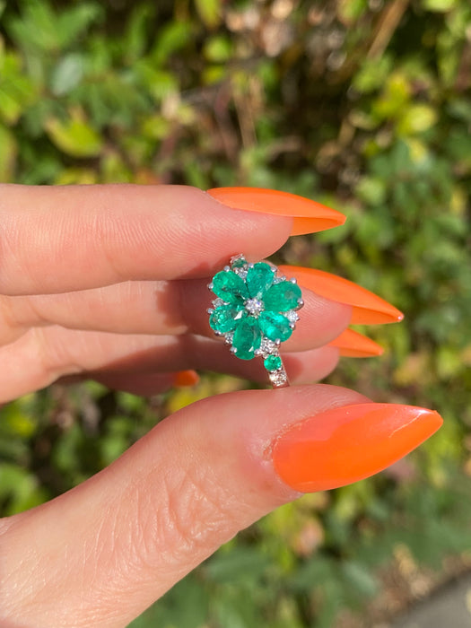 Vintage Platinum 900 Emerald & Diamond Flower Ring