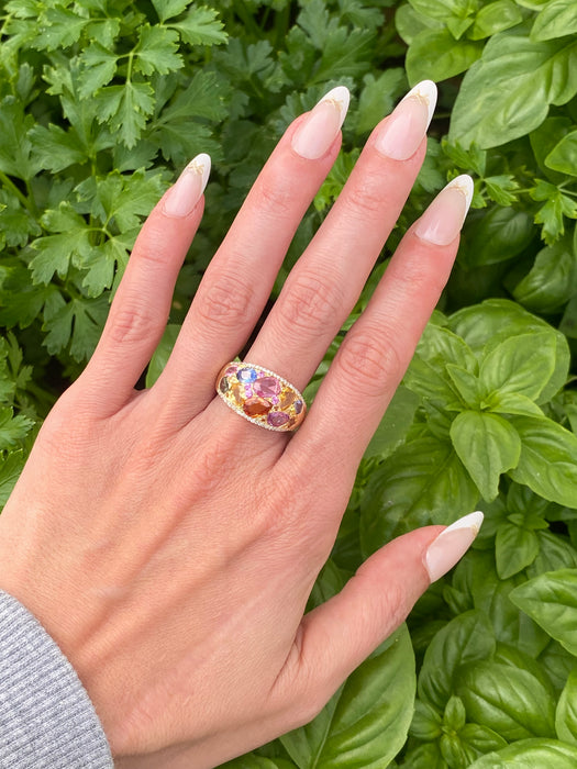Vintage 18K Gold Rainbow Sapphire & Diamond Cluster Ring Size 7.75
