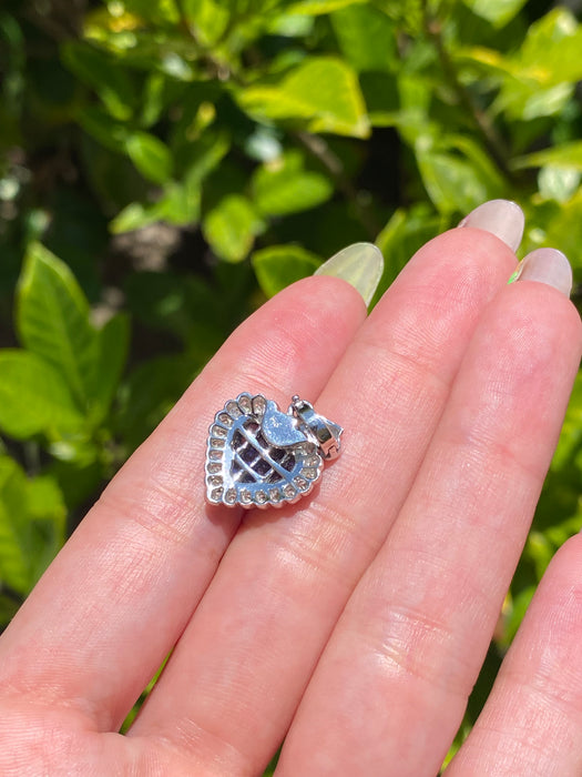 14k white gold diamond and blue sapphire heart pendant