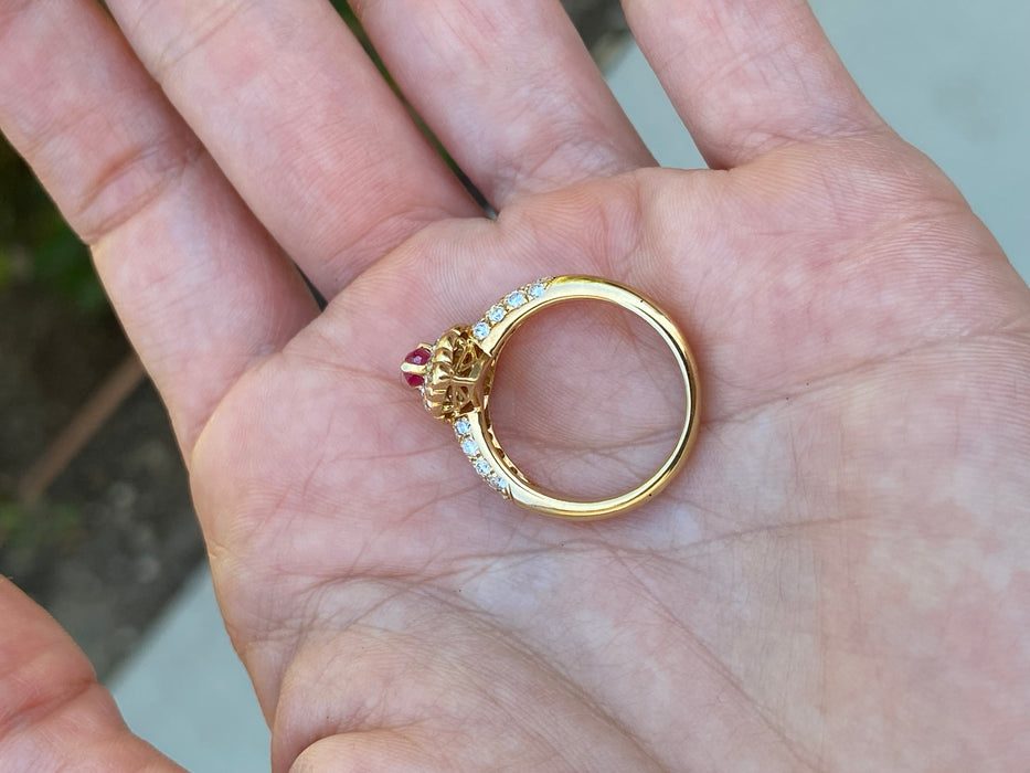 Vintage 18K Gold Ruby & Diamond Halo Ring